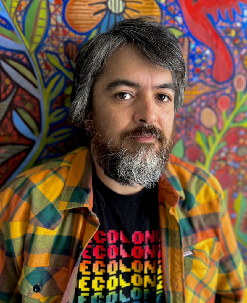 Juan William Chávez